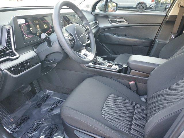 Photo of 2025 Steel Gray Kia Sportage