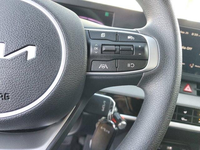 Photo of 2025 Steel Gray Kia Sportage