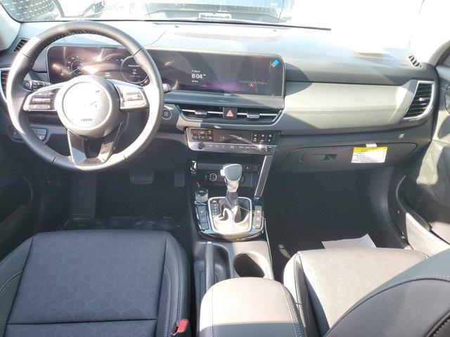Photo of 2025 Gravity Gray Kia Seltos