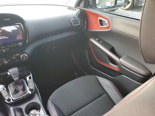 Photo of 2025 Gravity Gray Kia Soul