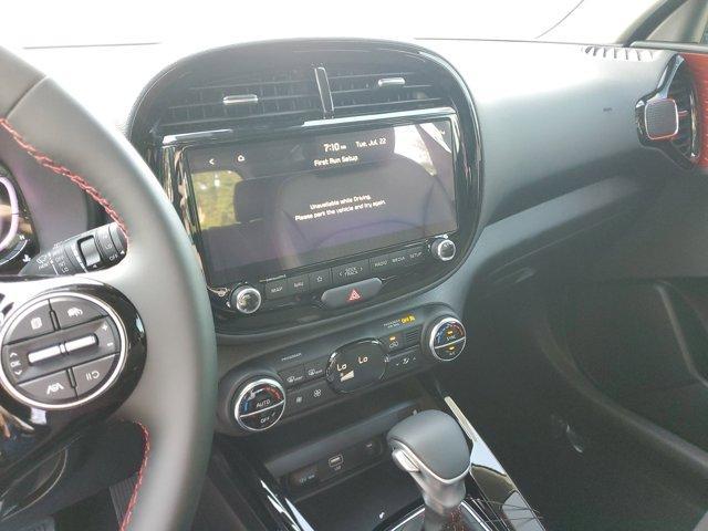 Photo of 2025 Gravity Gray Kia Soul