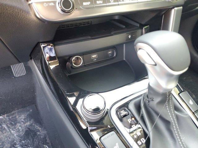 Photo of 2026 Gravity Gray Kia Seltos