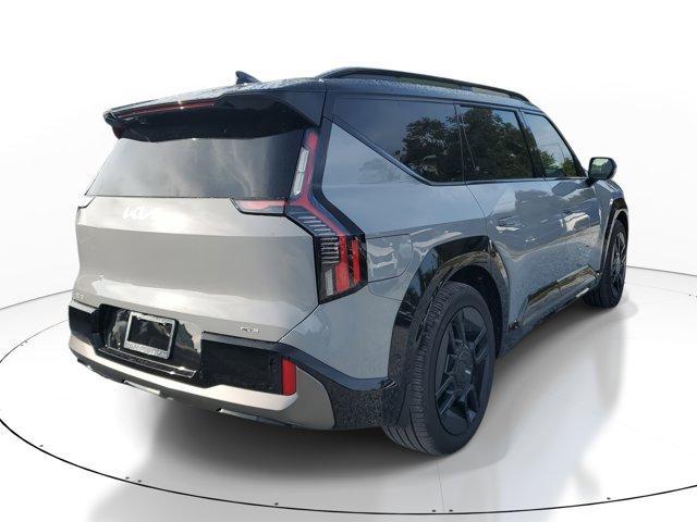 Photo of 2026 Ebony Black Kia EV9