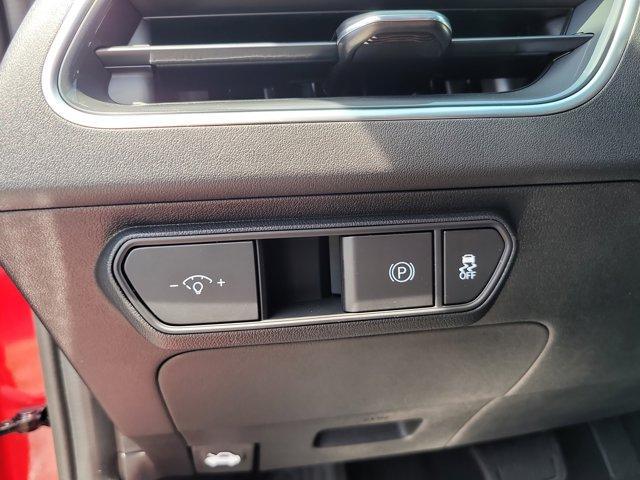 Photo of 2025 Currant Red Kia K4