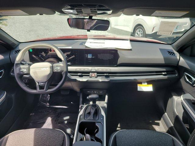 Photo of 2025 Currant Red Kia K4