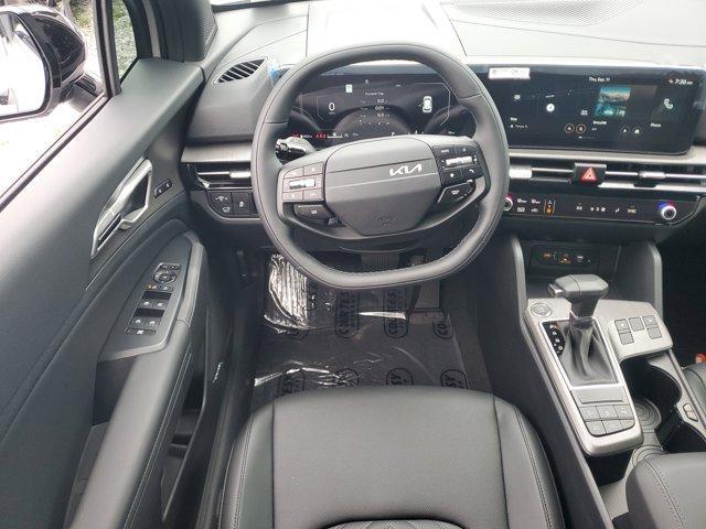 Photo of 2026 Wolf Gray Kia Sportage