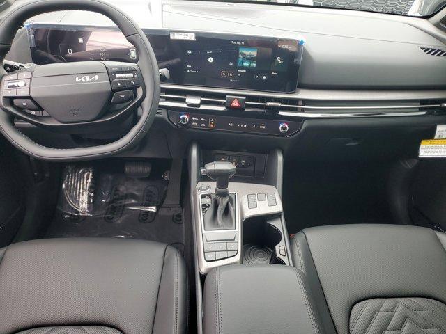 Photo of 2026 Wolf Gray Kia Sportage
