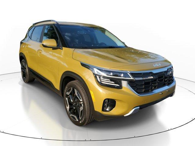 Photo of 2024 Green Kia Seltos