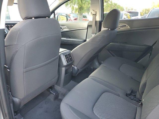Photo of 2025 Steel Gray Kia Sportage