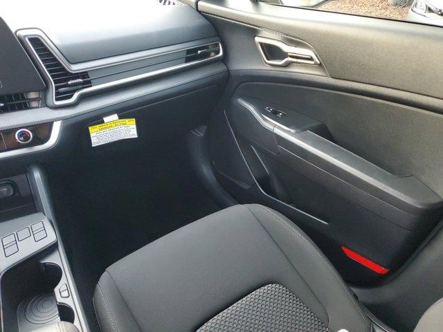 Photo of 2025 Steel Gray Kia Sportage