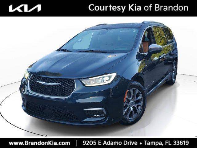 2022 Chrysler Pacifica Hybrid