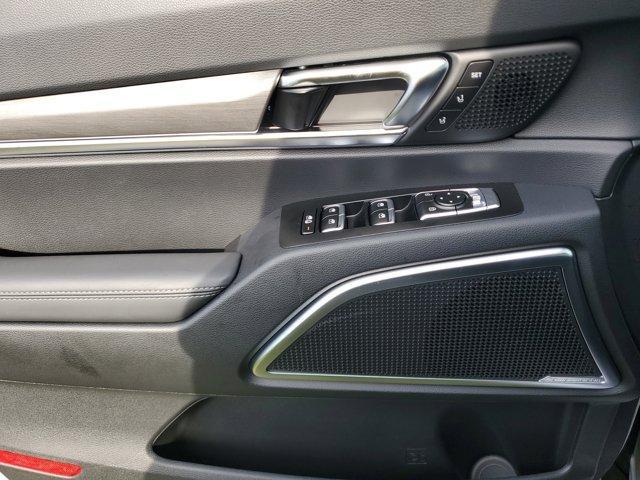 Photo of 2025 Wolf Gray Kia Telluride