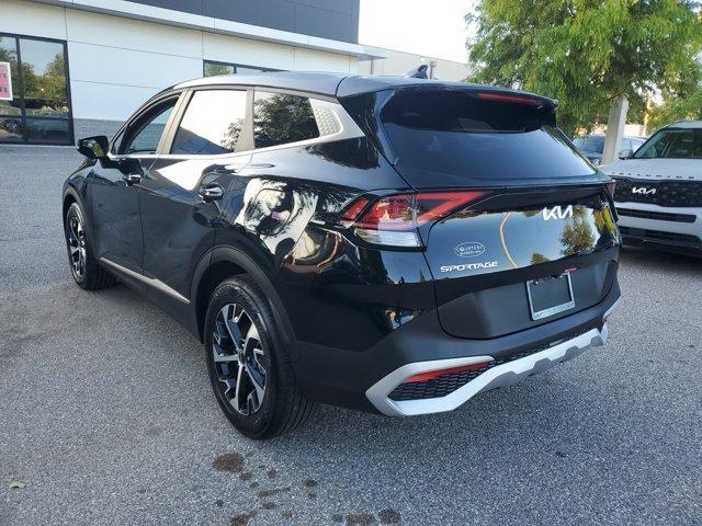 Photo of 2025 Ebony Black Kia Sportage