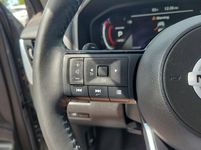 Photo of 2021 Solid Gray / Black Nissan Rogue