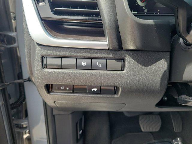 Photo of 2021 Solid Gray / Black Nissan Rogue
