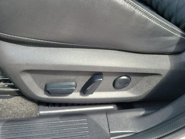 Photo of 2021 Solid Gray / Black Nissan Rogue
