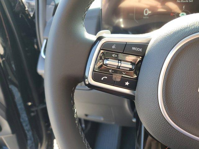 Photo of 2026 Aurora Black Pearl Kia Carnival Hybrid