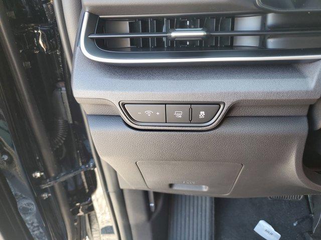 Photo of 2026 Aurora Black Pearl Kia Carnival Hybrid