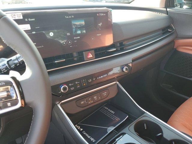 Photo of 2026 Aurora Black Pearl Kia Carnival Hybrid
