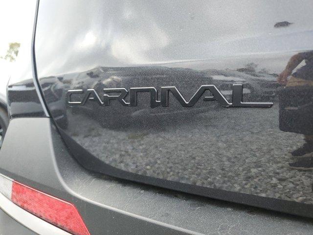 Photo of 2025 Metal Kia Carnival Hybrid