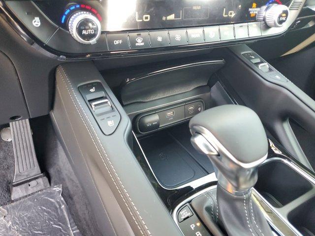 Photo of 2025 Ebony Black Kia Telluride