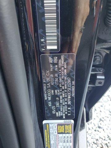 Photo of 2025 Aurora Black Pearl Kia K4