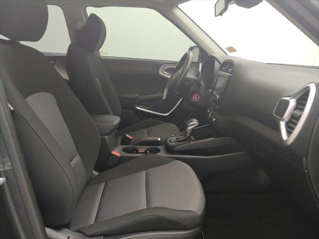 Photo of 2021 Gravity Gray Kia Soul