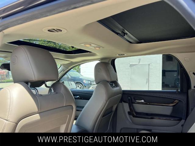 Photo of 2016 Iridium Metallic GMC Acadia