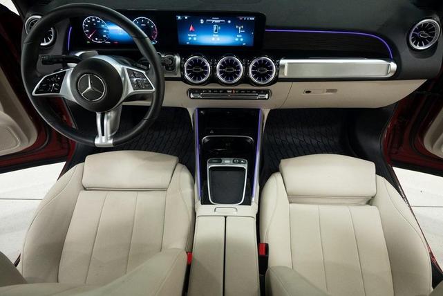Photo of 2025 MANUFAKTUR Patagonia Red Metallic Mercedes-Benz GLB 250