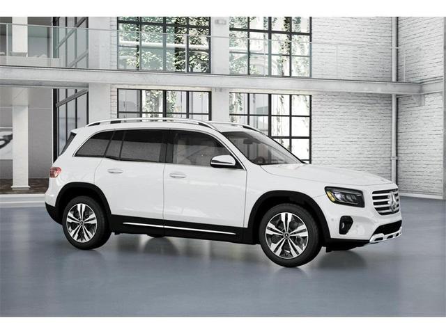 Photo of 2025 Mercedes-Benz GLB 250