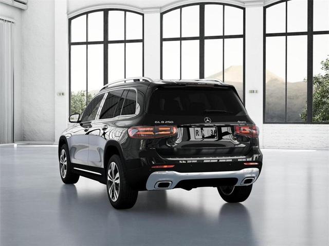 Photo of 2025 Mercedes-Benz GLB 250