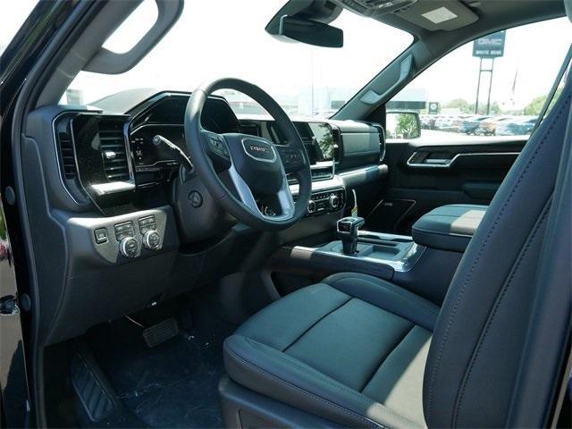 Photo of 2025 Onyx Black GMC Sierra 1500