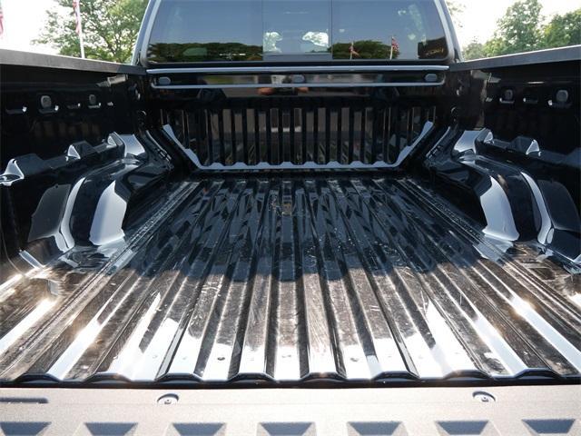 Photo of 2024 Onyx Black GMC Canyon