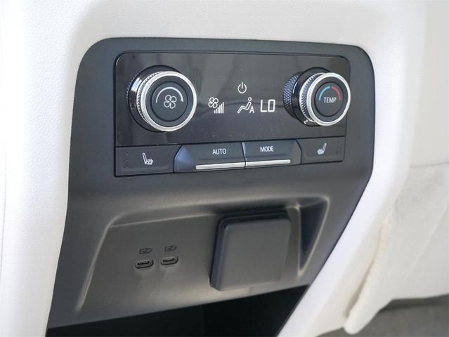 Photo of 2026 White Buick Enclave