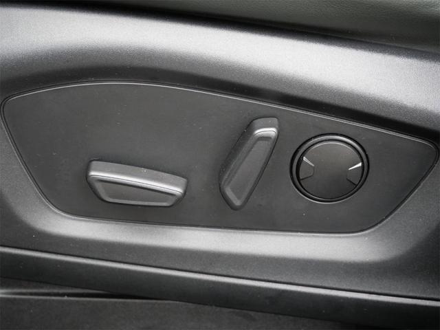 Photo of 2022 Agate Black Metallic Ford Explorer