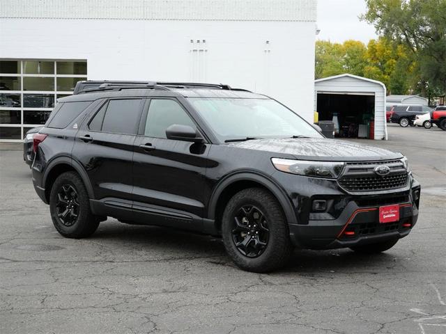 Photo of 2022 Agate Black Metallic Ford Explorer