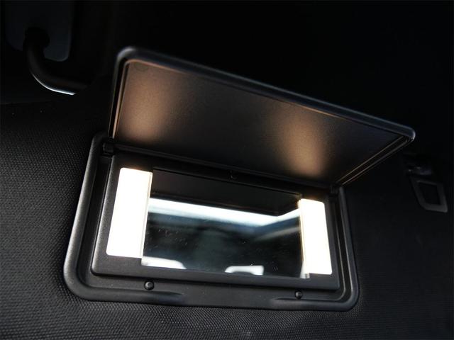 Photo of 2022 Agate Black Metallic Ford Explorer