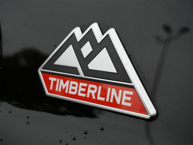Photo of 2022 Agate Black Metallic Ford Explorer