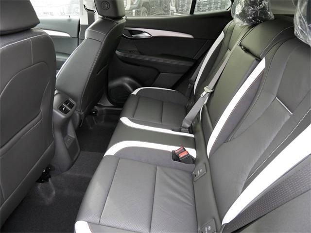 Photo of 2025 Summit White Buick Envision