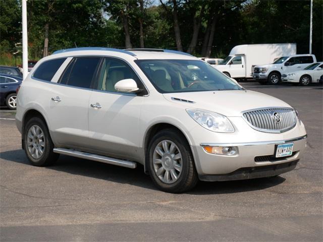 Photo of 2011 White Diamond Tri-Coat Buick Enclave