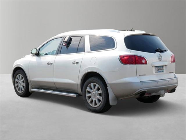 Photo of 2011 White Diamond Tri-Coat Buick Enclave
