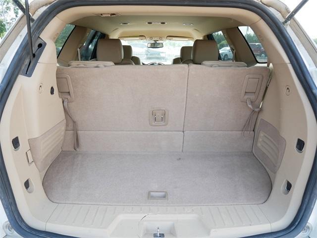 Photo of 2011 White Diamond Tri-Coat Buick Enclave