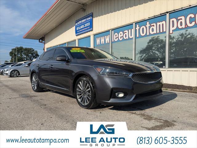 2017 Kia Cadenza