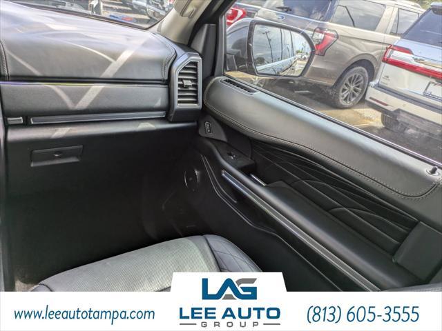 Photo of 2020 Agate Black Ford Expedition