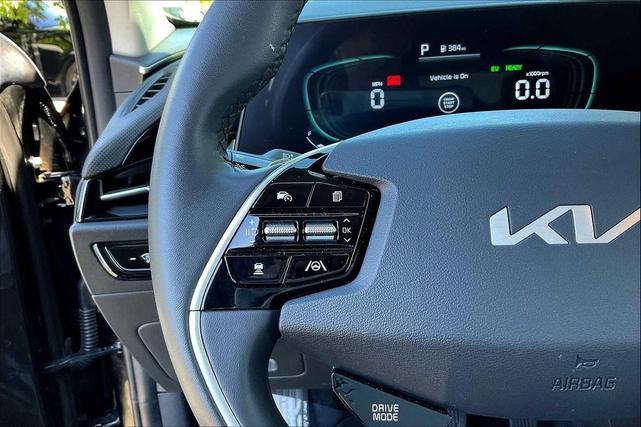 Photo of 2023 Aurora Black Pearl Kia Niro