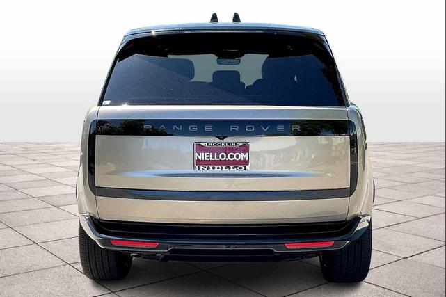 Photo of 2025 BATUMI GOLD Land Rover Range Rover