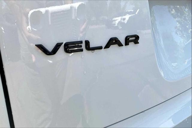 Photo of 2026 Fuji White Land Rover Range Rover Velar