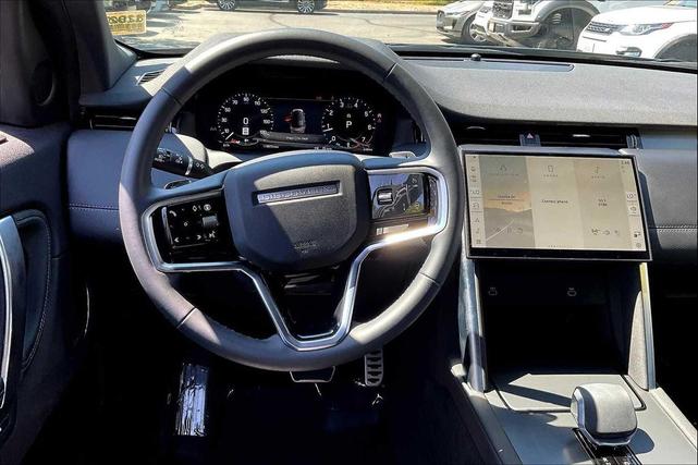 Photo of 2024 Santorini Black Metallic Land Rover Discovery Sport