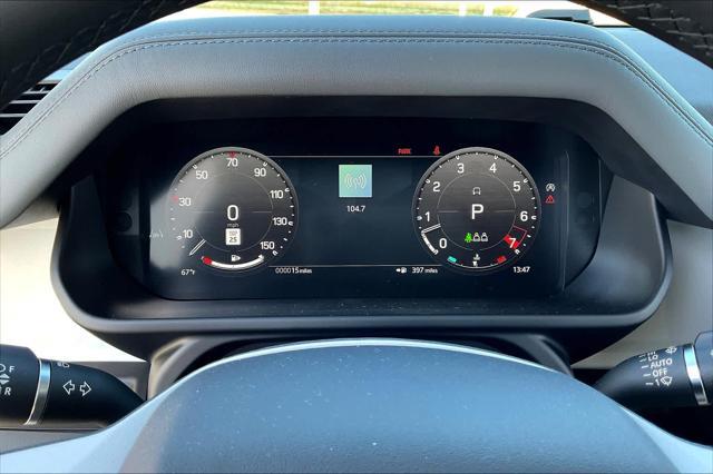 Photo of 2025 Fuji White Land Rover Defender