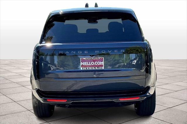 Photo of 2025 VARESINE BLUE Land Rover Range Rover